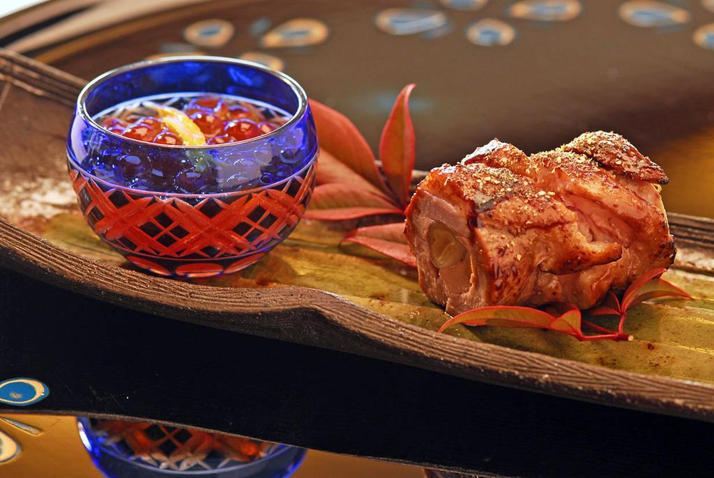 Hakone Tokinoshizuku Ξενοδοχείο Εξωτερικό φωτογραφία A pineapple upside down cake